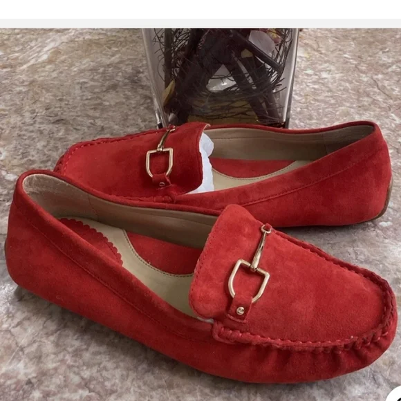 Red Suede Loafers with Gold Buckle - Picture 4 of 4